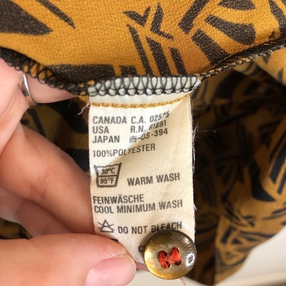 Escada Vintage Button Up Golden Yellow Blouse 34 - Picture 14 of 16